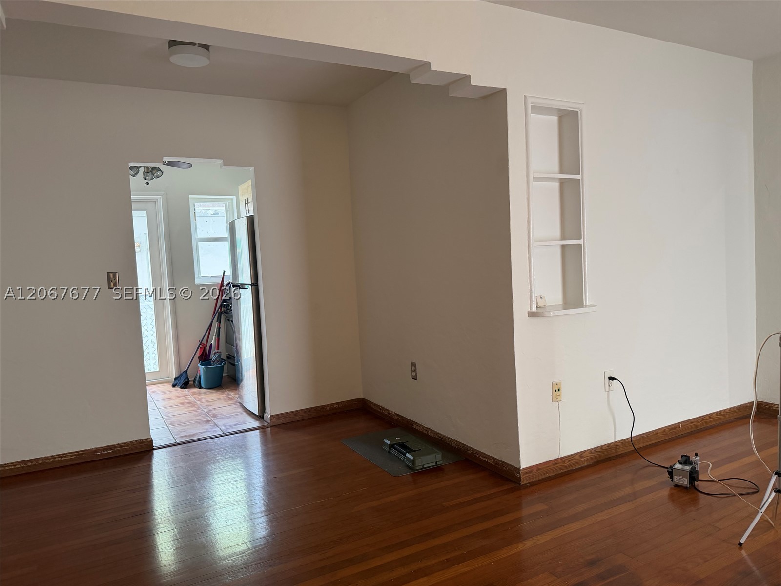 500 77th St 2 Property Photo 5