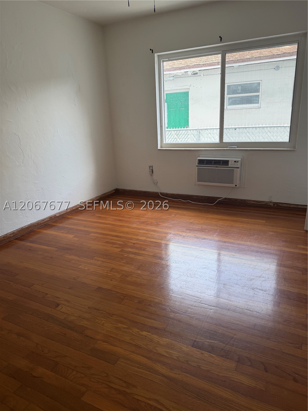 500 77th St 2 Property Photo 7