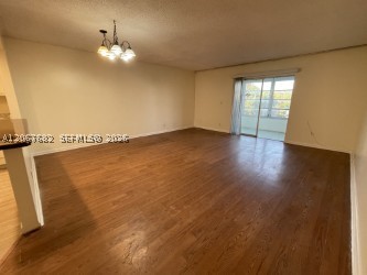 2061 Nw 47th Ter 306 Property Photo 4