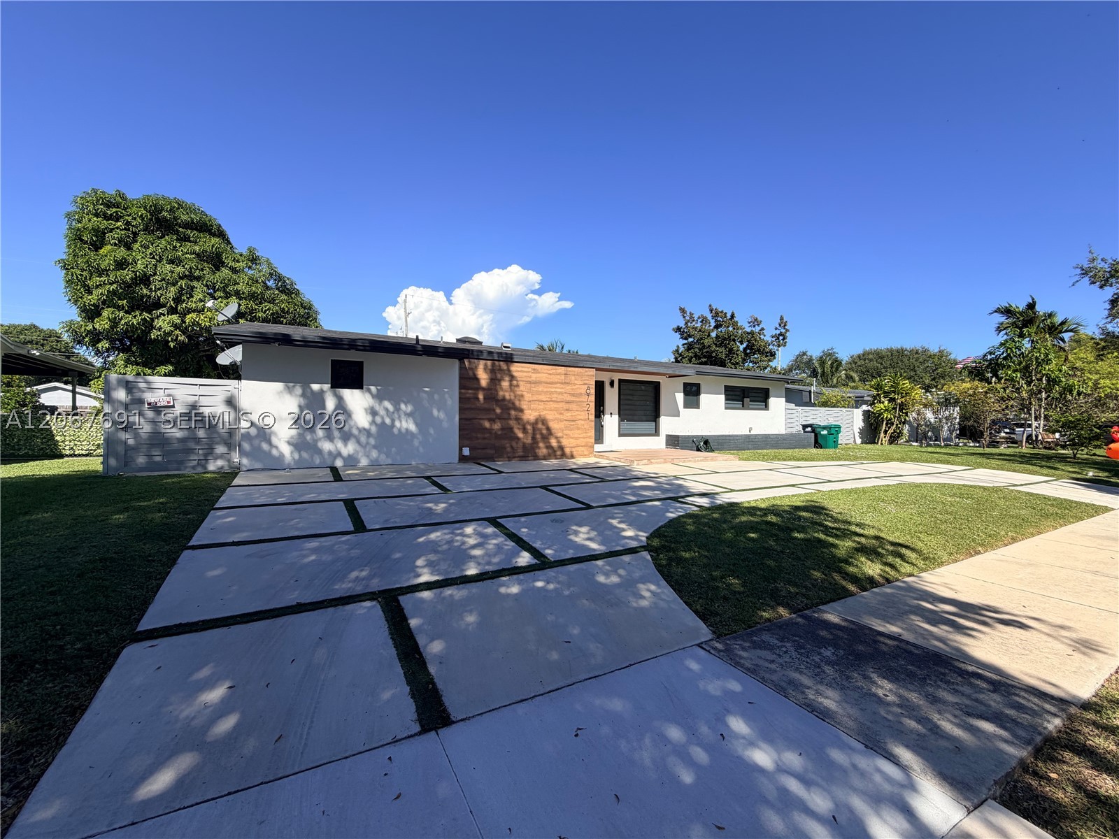 A12067691 Property Photo 1