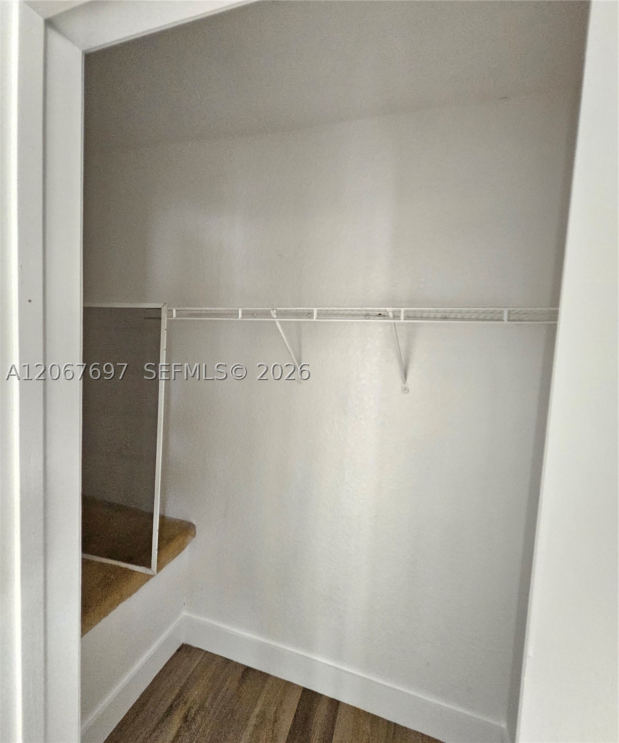 A12067697 Property Photo 25