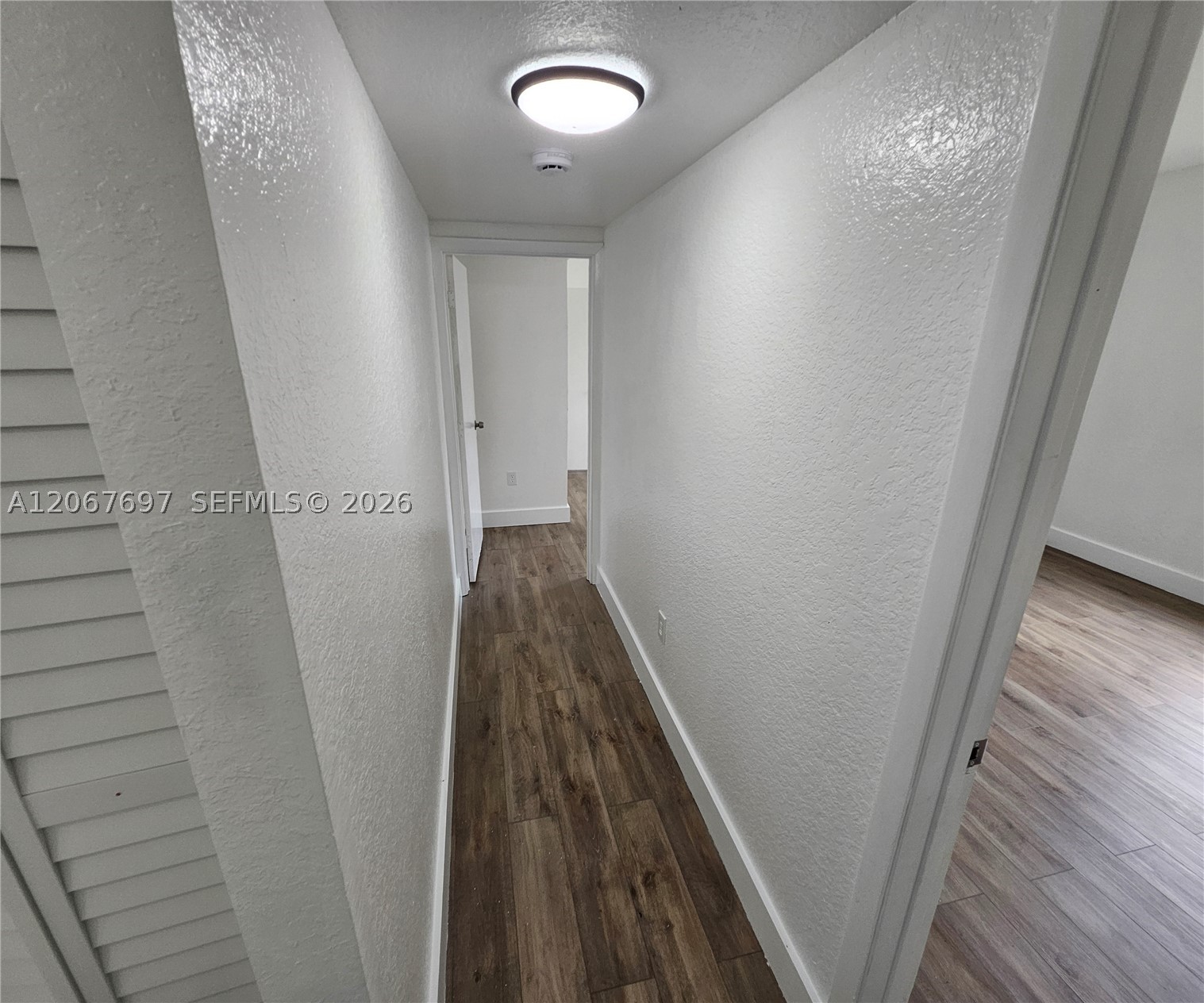 A12067697 Property Photo 38