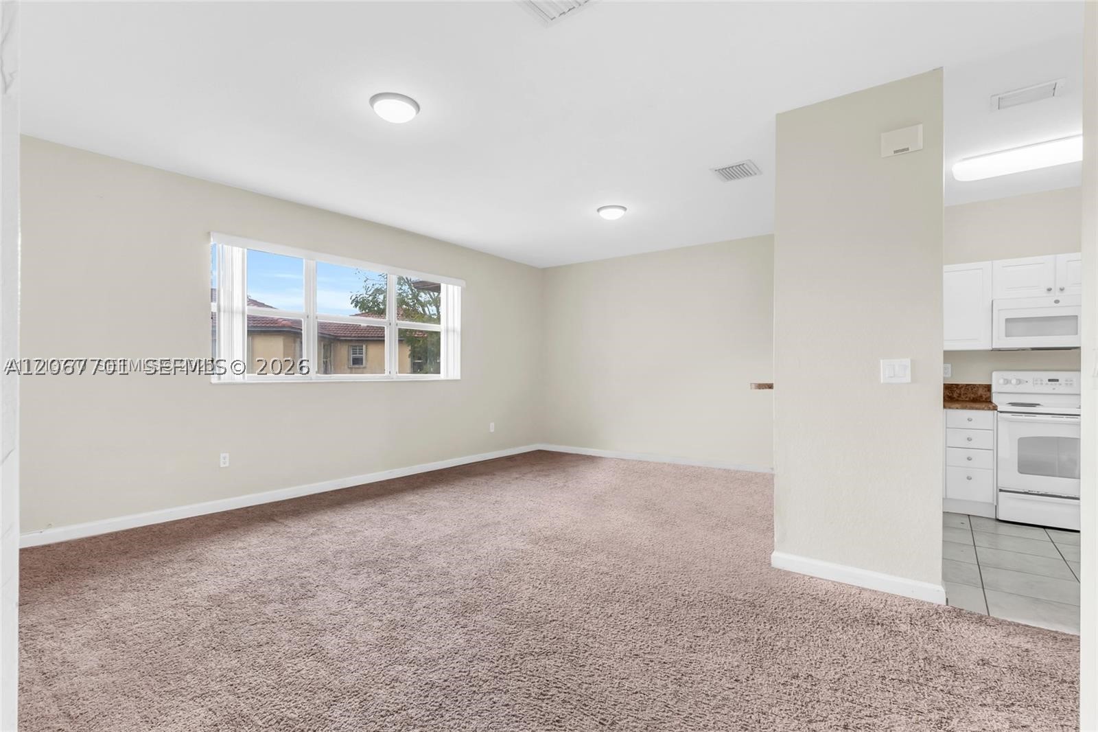 1395 Ne 33rd Ave 206-26 Property Photo 28