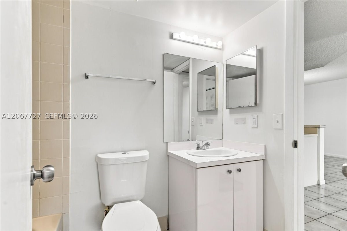 8660 Sw 212th St 306 Property Photo 30