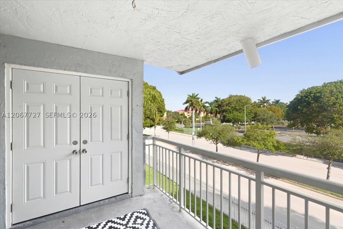 8660 Sw 212th St 306 Property Photo 33
