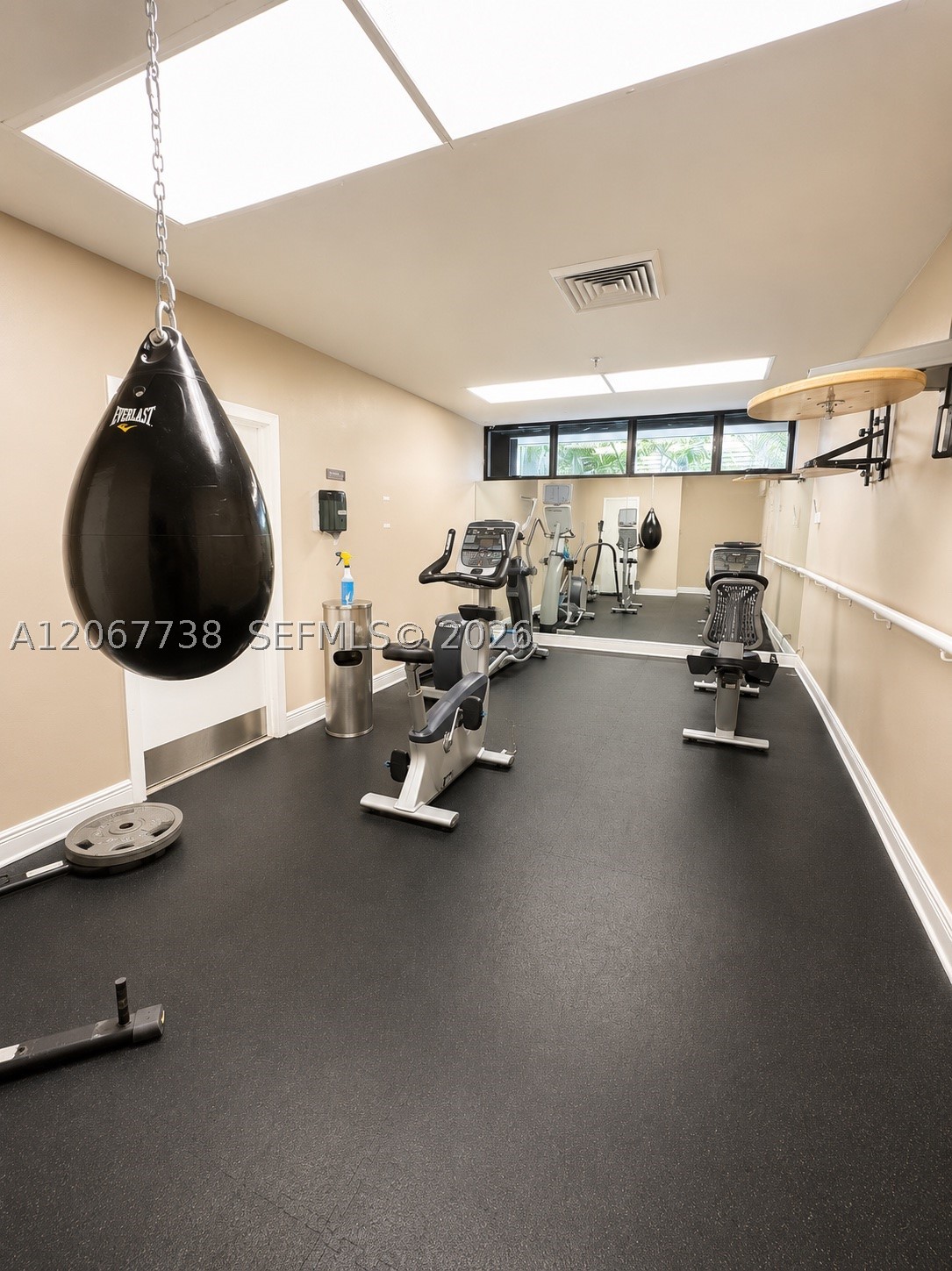520 Brickell Key Dr A1710 Property Photo 17