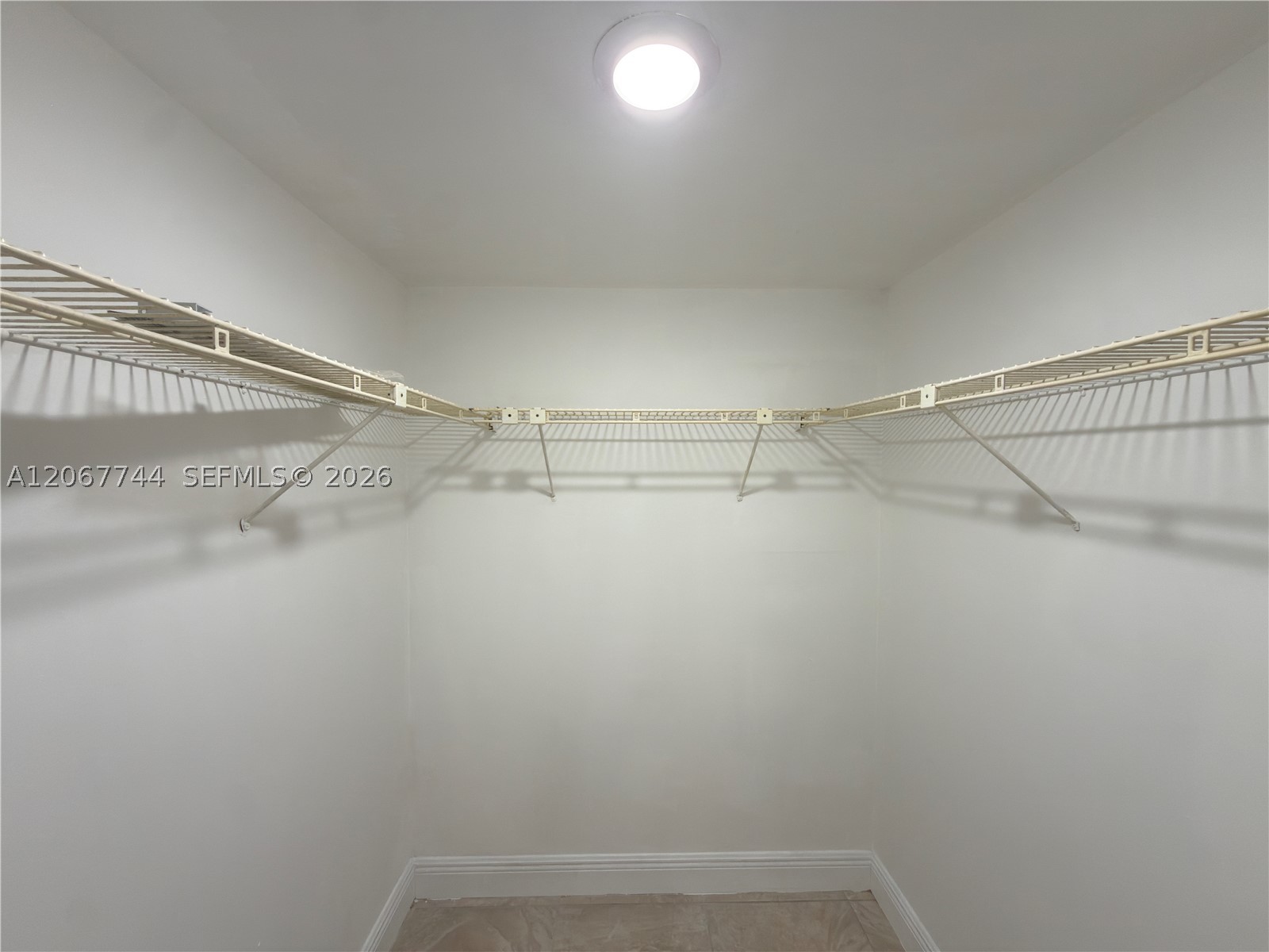 7801 S Colony Cir S 202 Property Photo 15