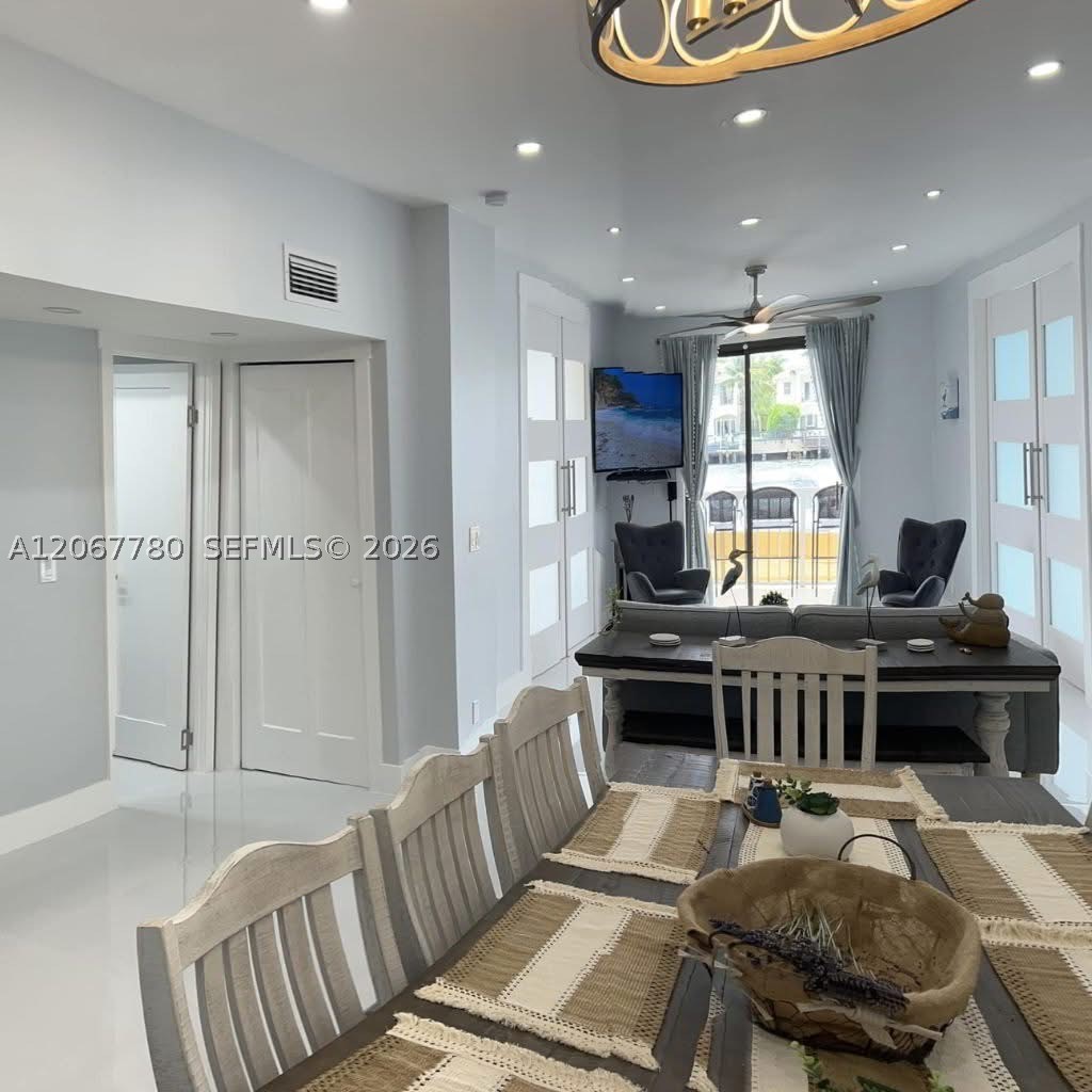 1500 S Ocean Dr 1e Property Photo 4