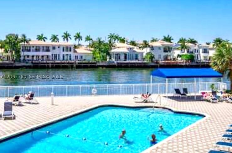 1500 S Ocean Dr 1e Property Photo 16