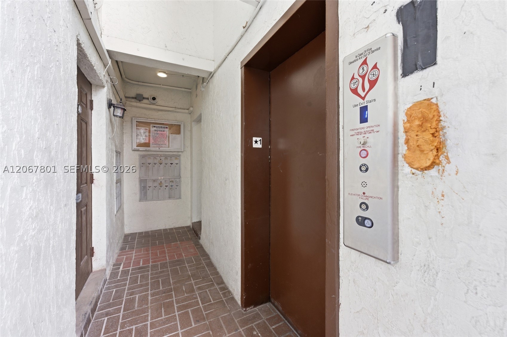 2520 N Andrews Ave 305 Property Photo 15