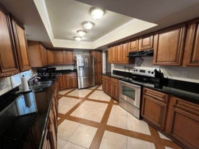 2472 Nw Everglades Blvd Property Photo 6