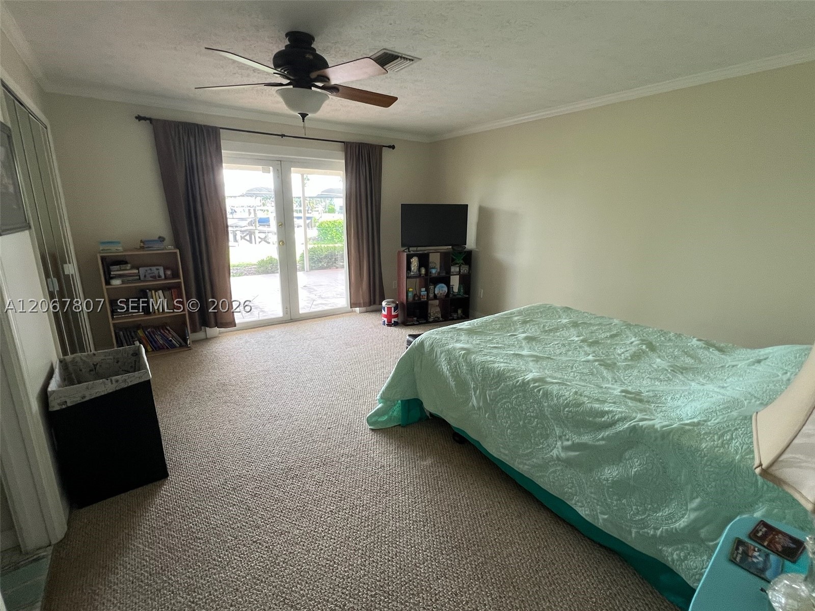 2472 Nw Everglades Blvd Property Photo 10