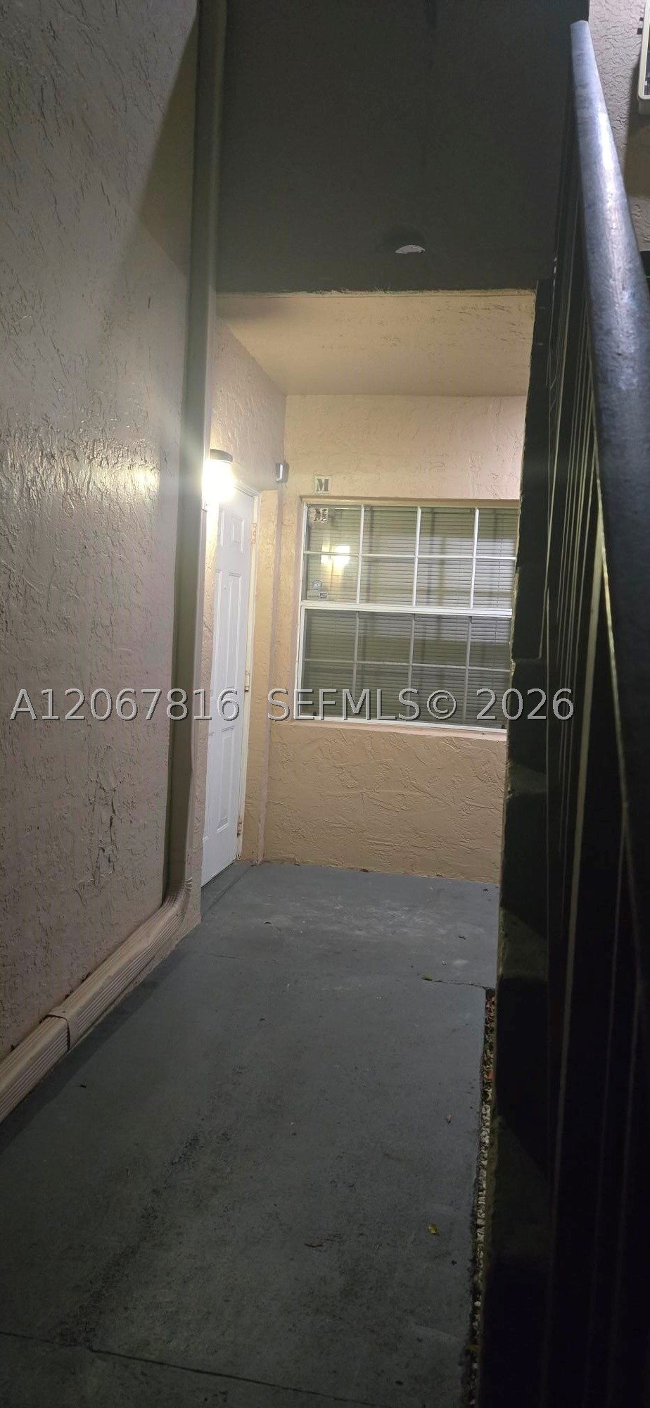 2091 Nw 96th Ter 13m Property Photo 3