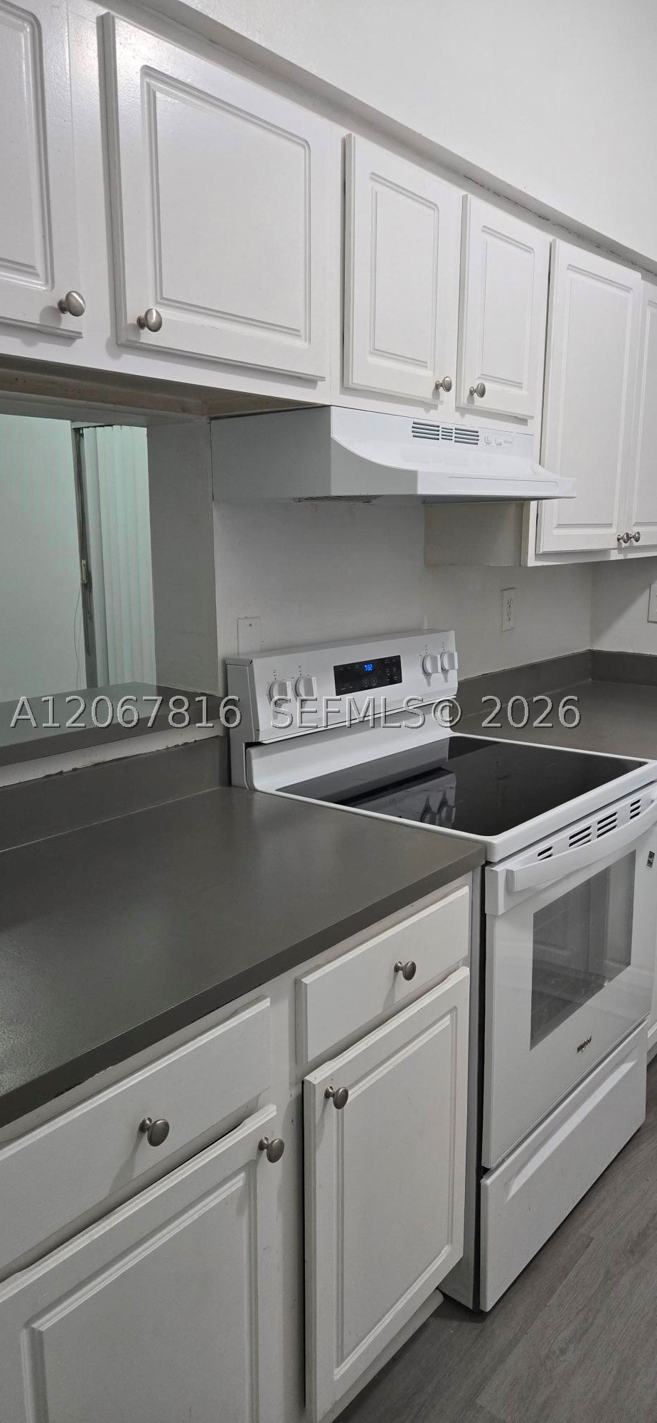 2091 Nw 96th Ter 13m Property Photo 10