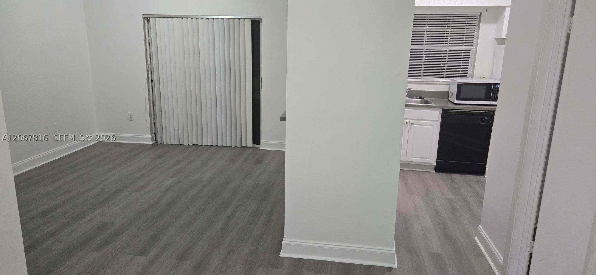 2091 Nw 96th Ter 13m Property Photo 13