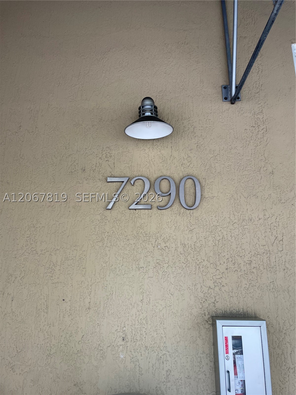 7290 SW 90th St 207 Property Photo 1