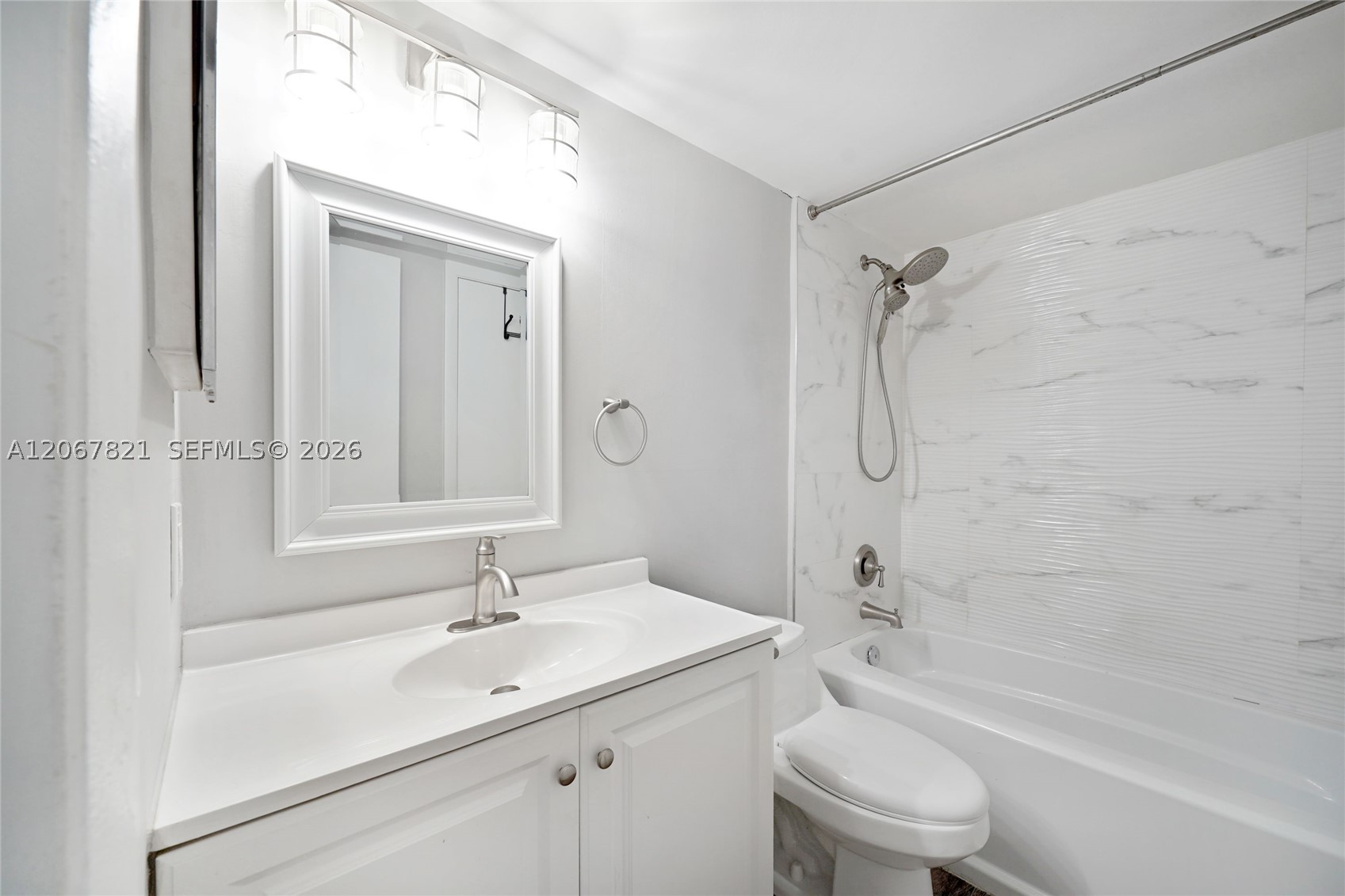 18840 Nw 57th Ave 306 Property Photo 12