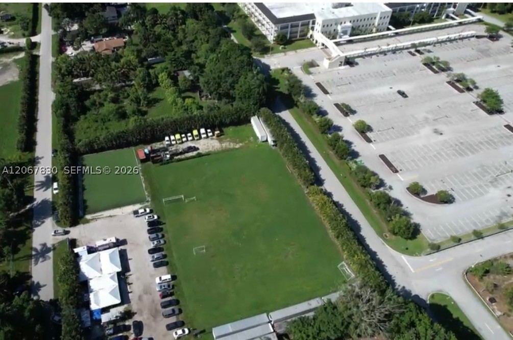 A12067830 Property Photo 3
