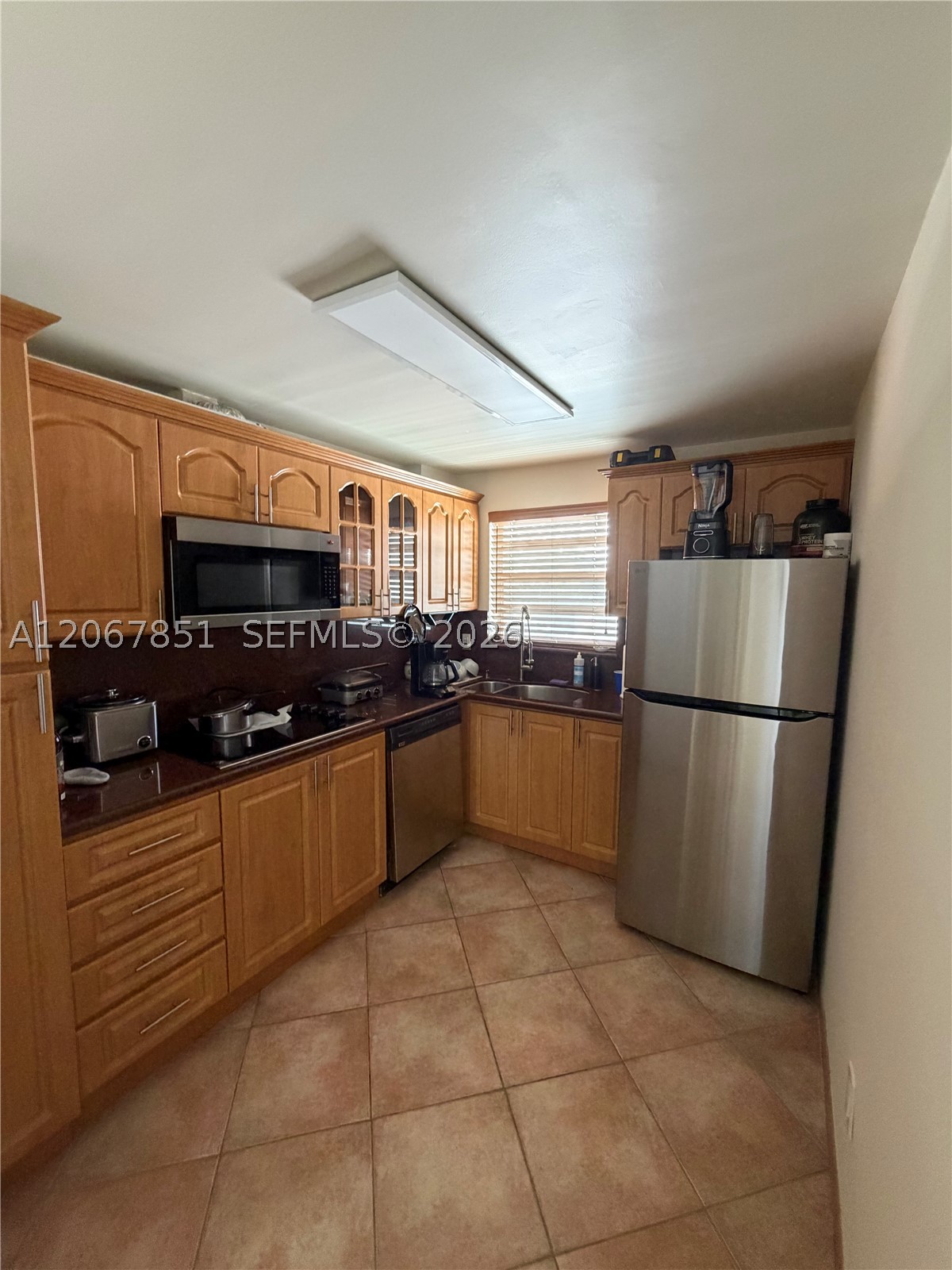 910 Michigan Ave 405 Property Photo 12