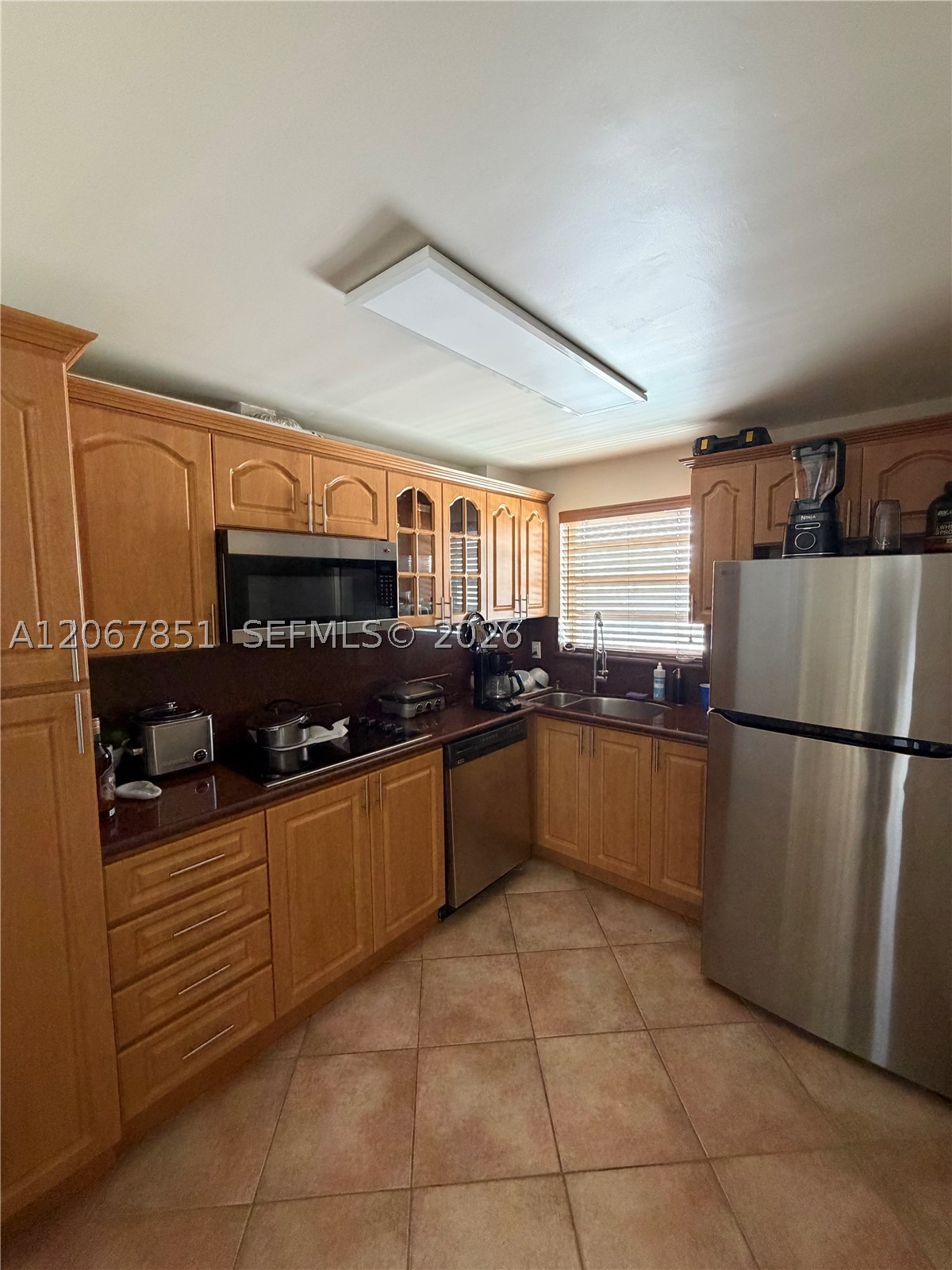 910 Michigan Ave 405 Property Photo 13