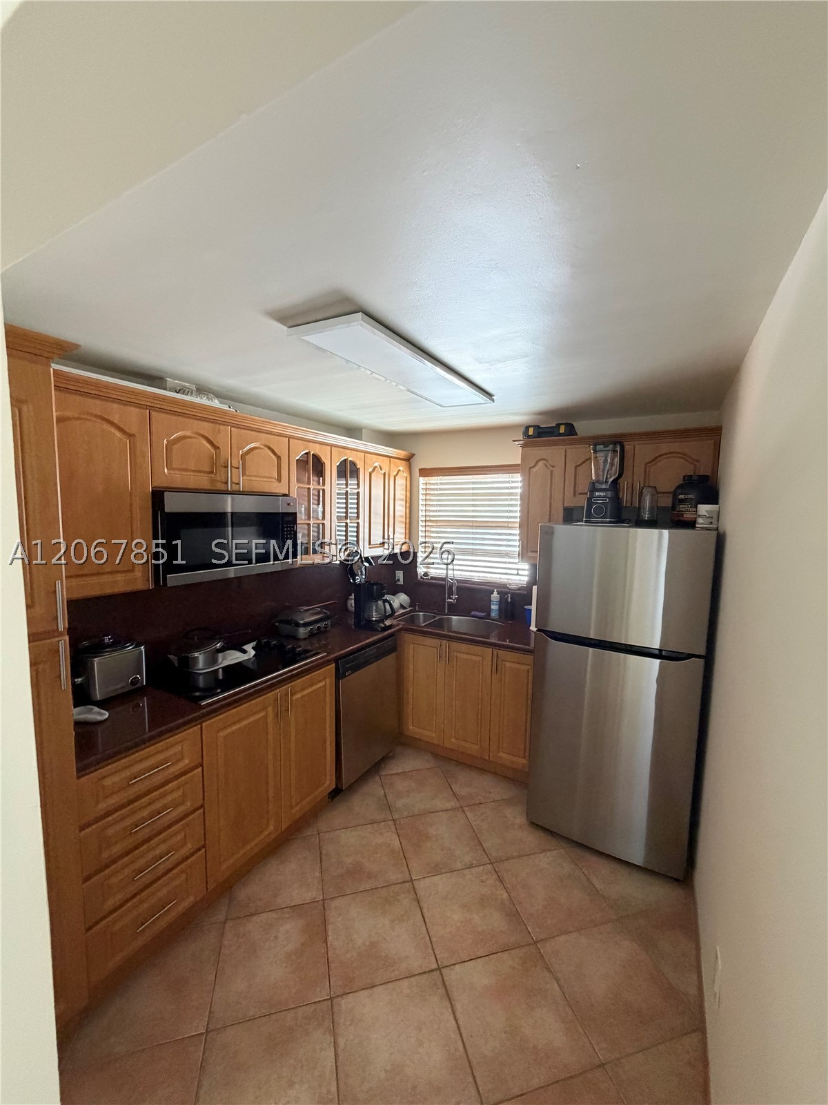 910 Michigan Ave 405 Property Photo 14