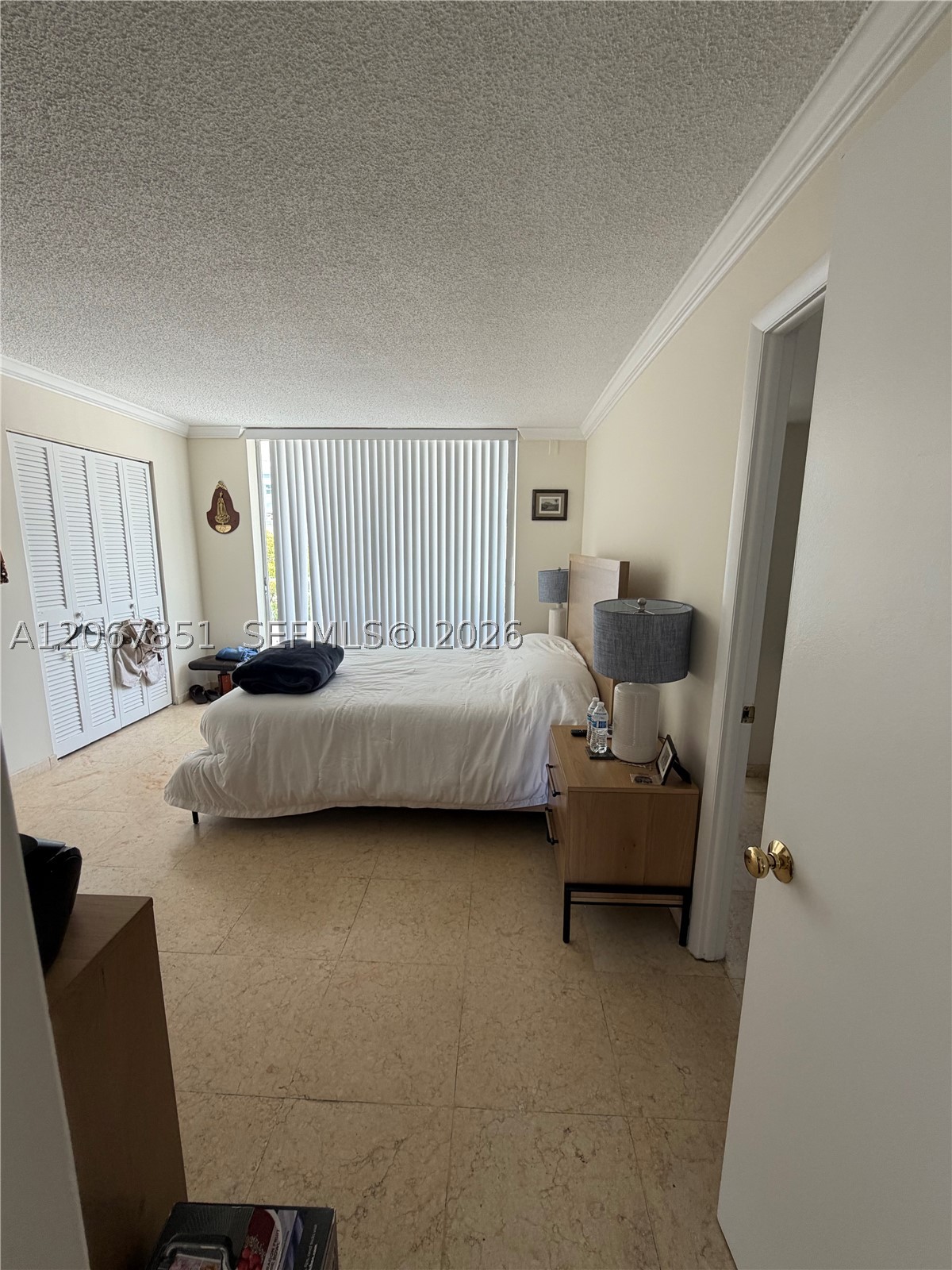 910 Michigan Ave 405 Property Photo 15