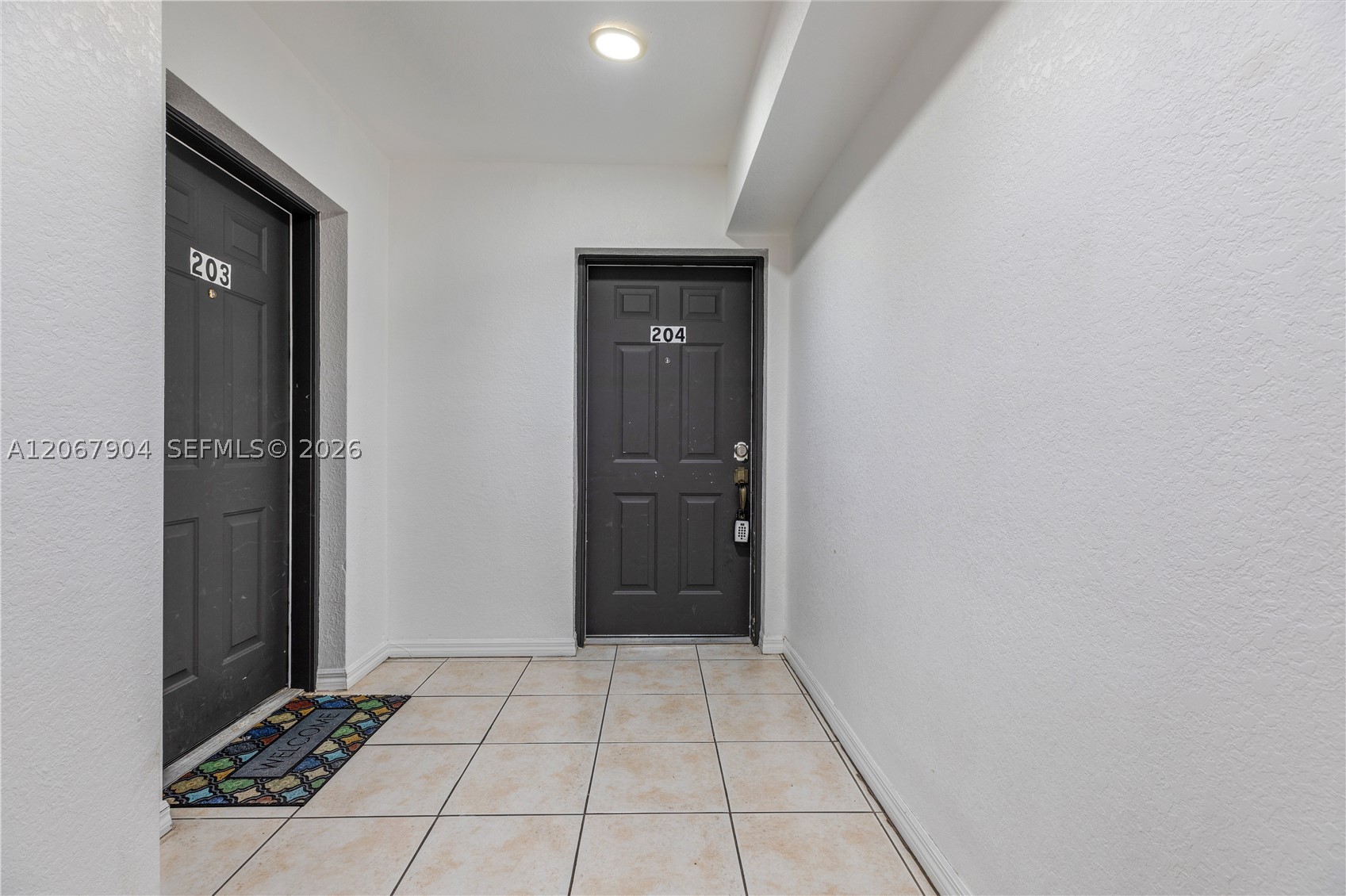 520 Sw 5th St 302 Property Photo 4
