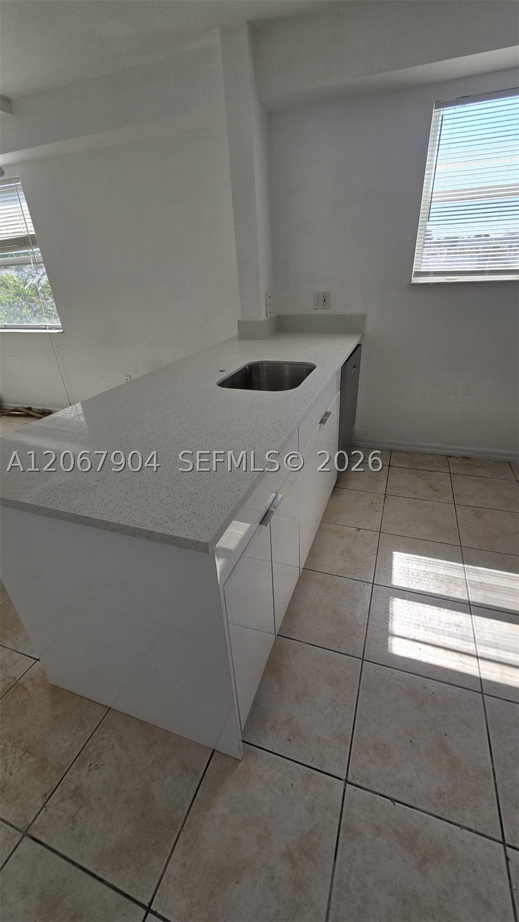 520 Sw 5th St 302 Property Photo 13