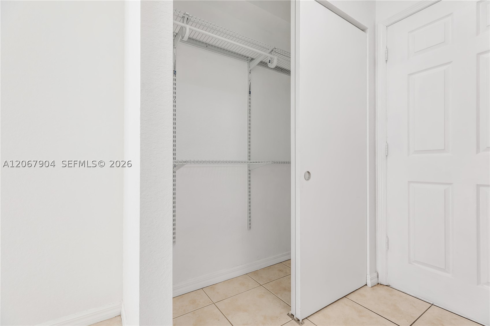 520 Sw 5th St 302 Property Photo 17