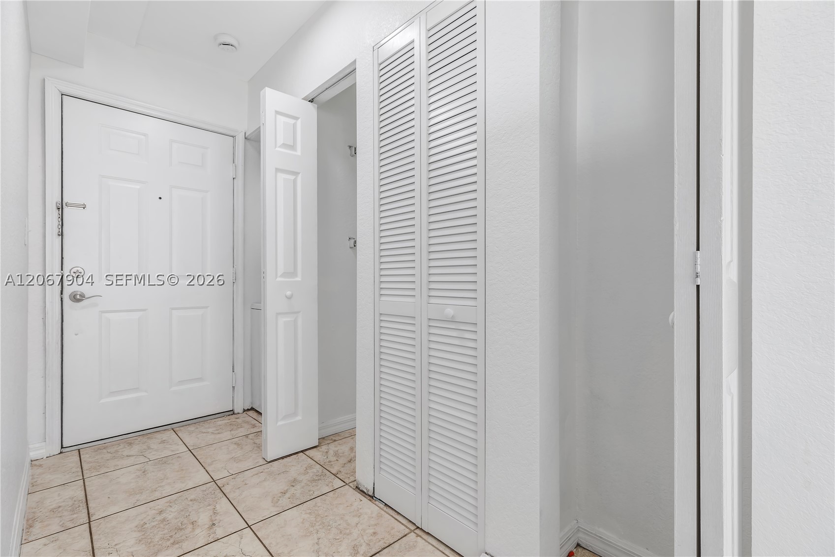 520 Sw 5th St 302 Property Photo 18