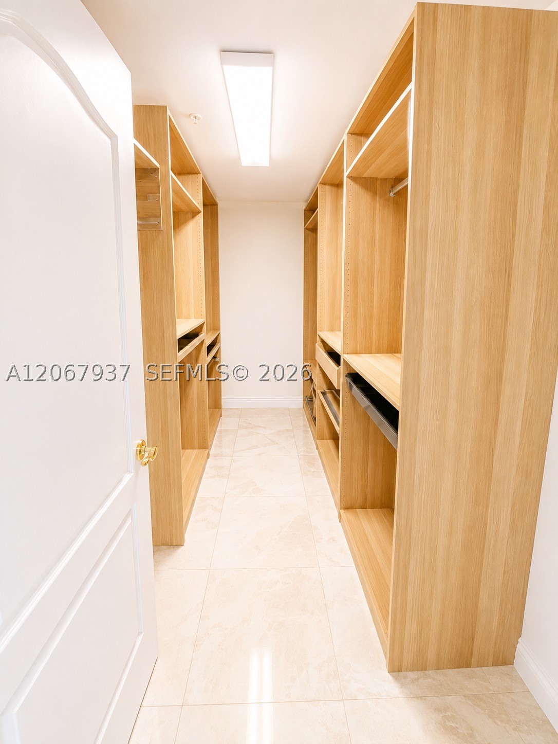 3501 N Ocean Dr V1 Property Photo 12