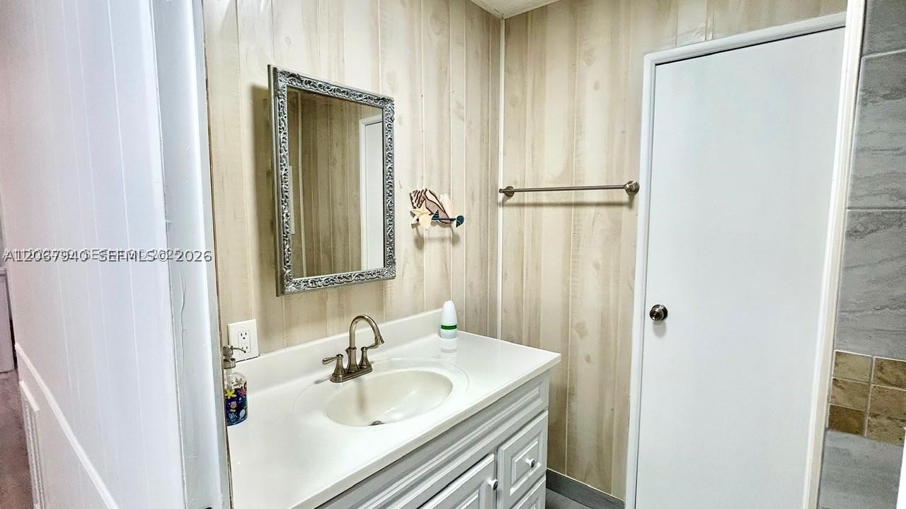 13 Apache Property Photo 25
