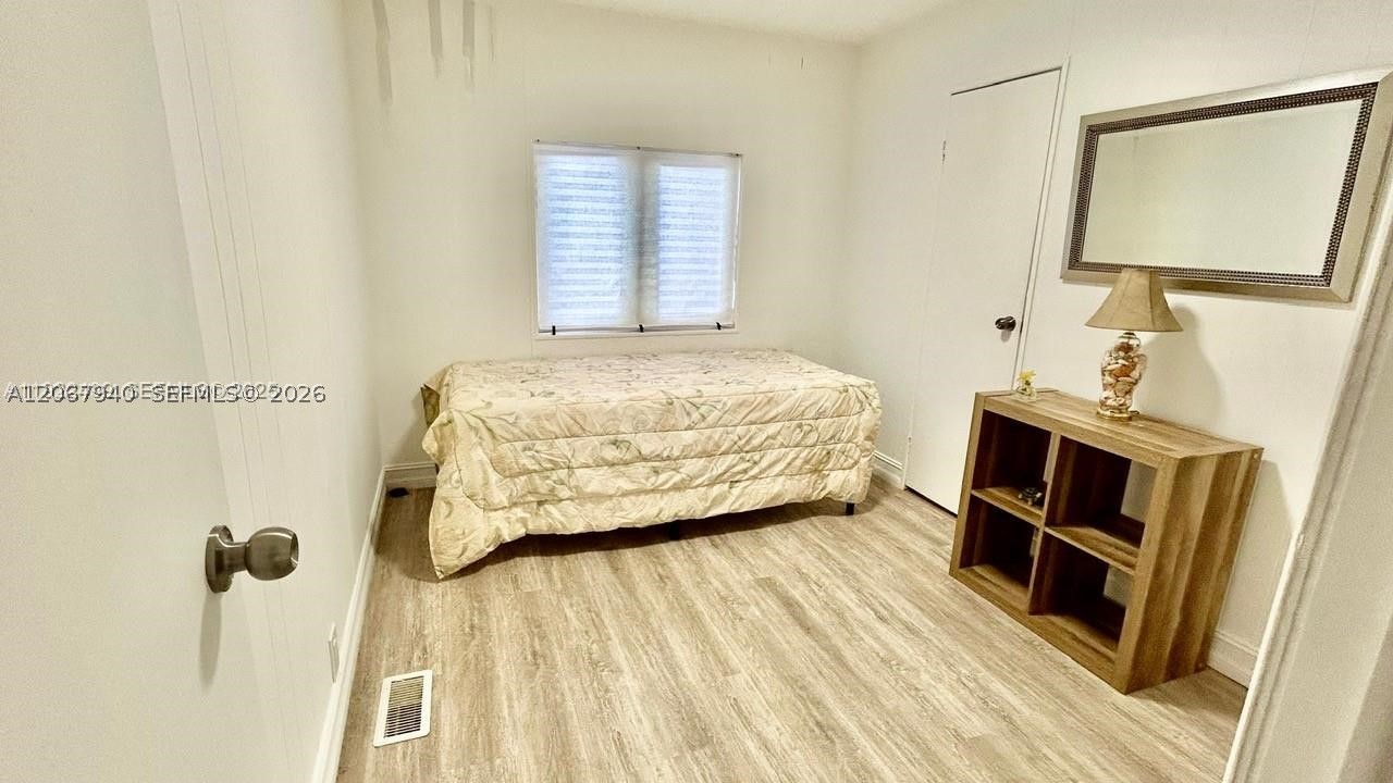 13 Apache Property Photo 28