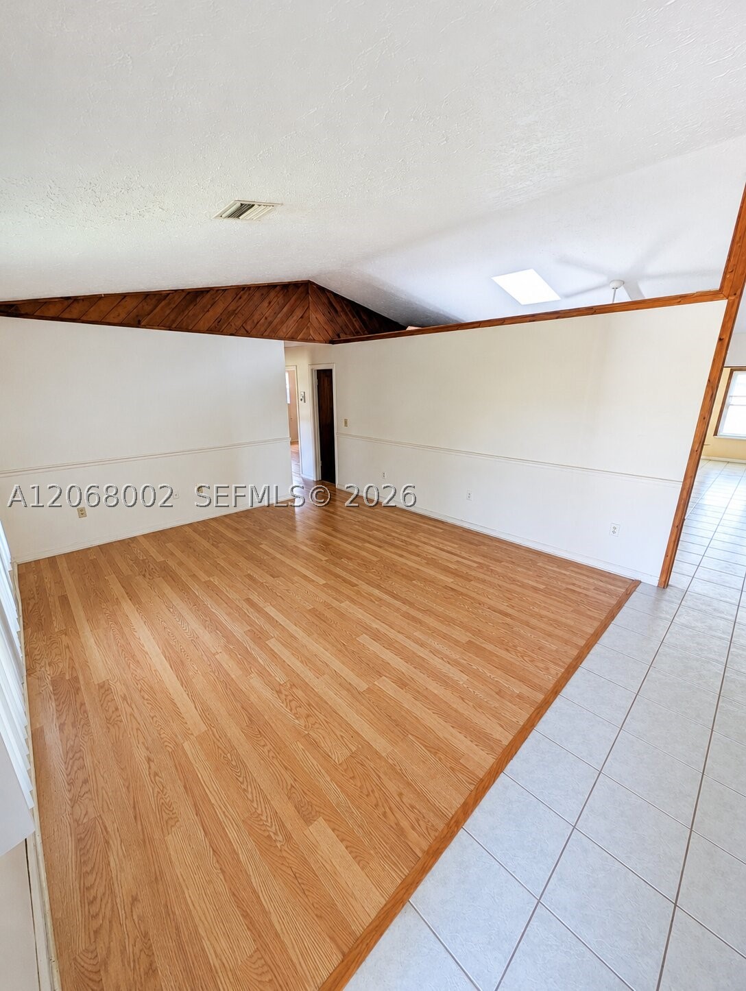 5601 Paleo Pines Cir Property Photo 6