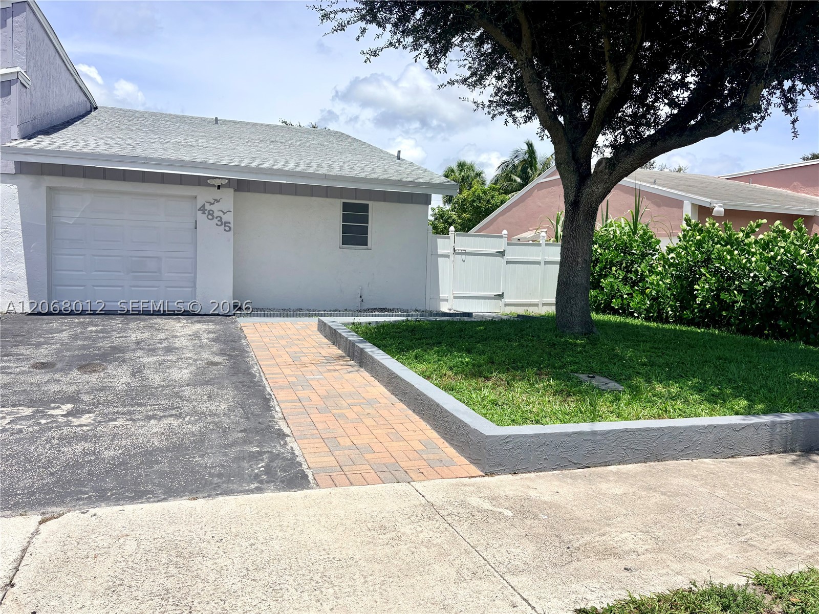 4835 Nw 6th Ct Property Photo 1