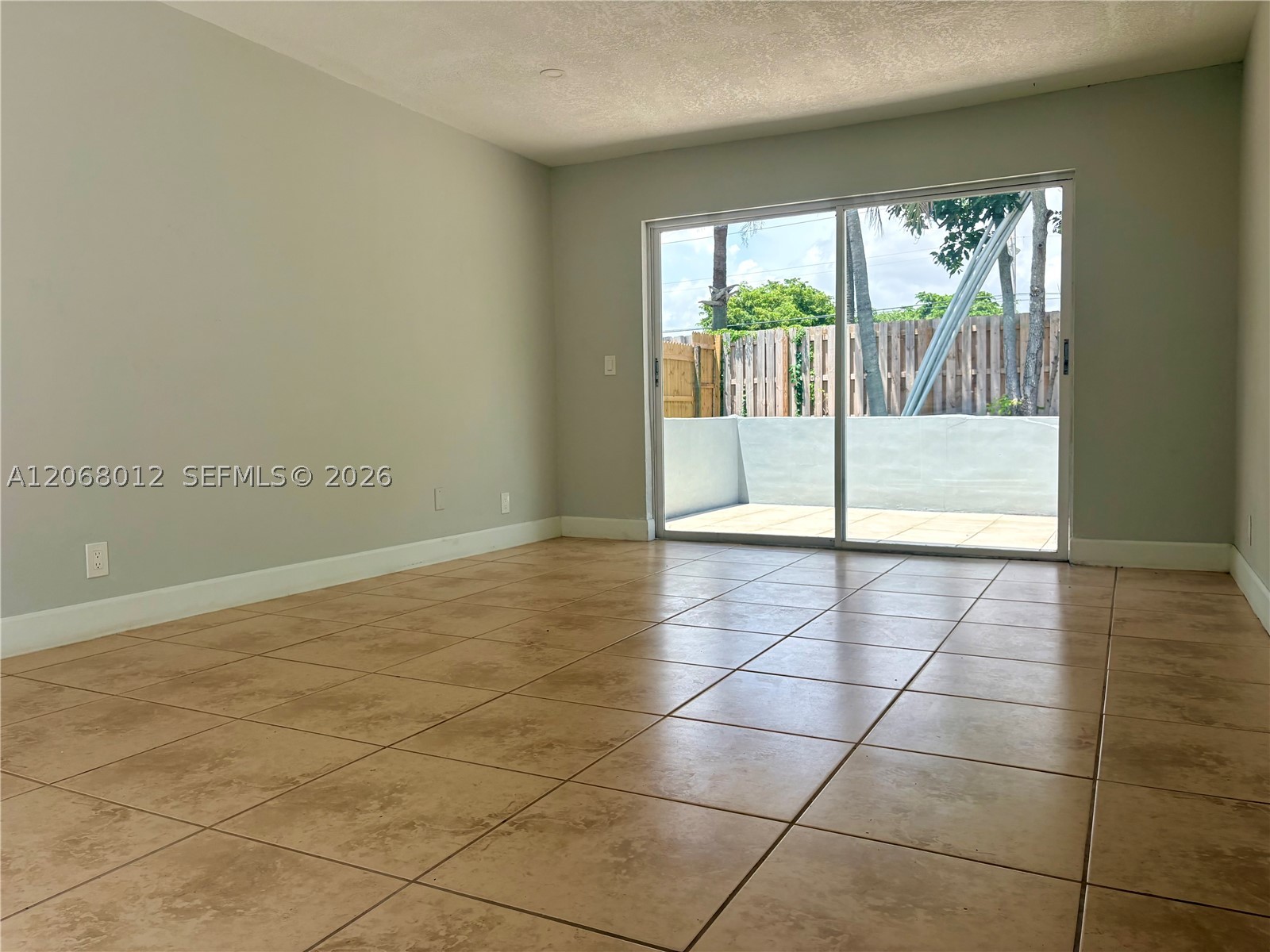 4835 Nw 6th Ct Property Photo 12