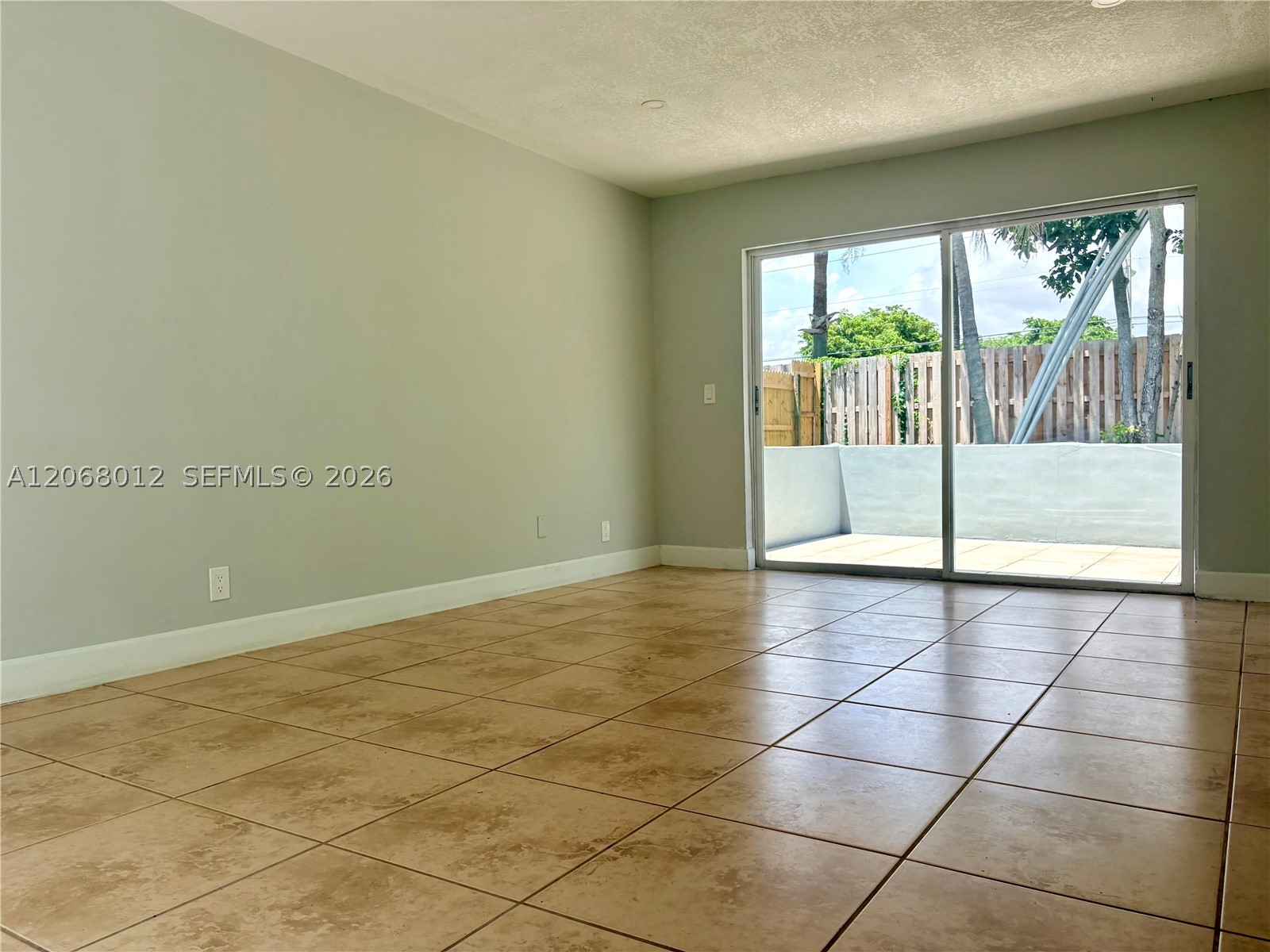 4835 Nw 6th Ct Property Photo 13