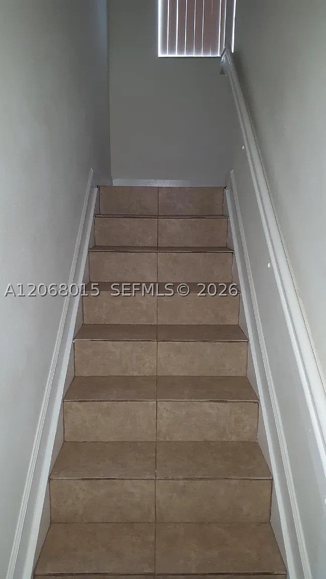 350 Ne 31st Ter Property Photo 45