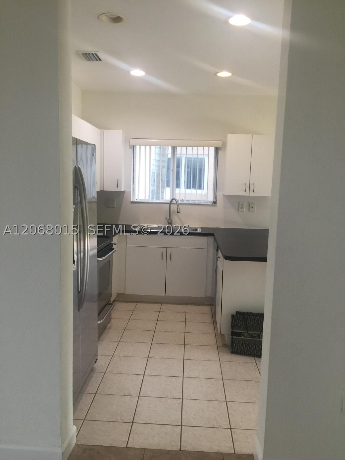 350 Ne 31st Ter Property Photo 64
