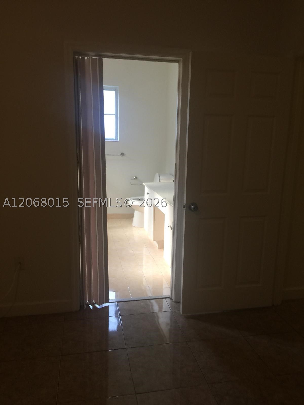 350 Ne 31st Ter Property Photo 75