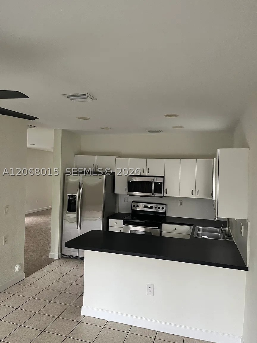 350 Ne 31st Ter Property Photo 26
