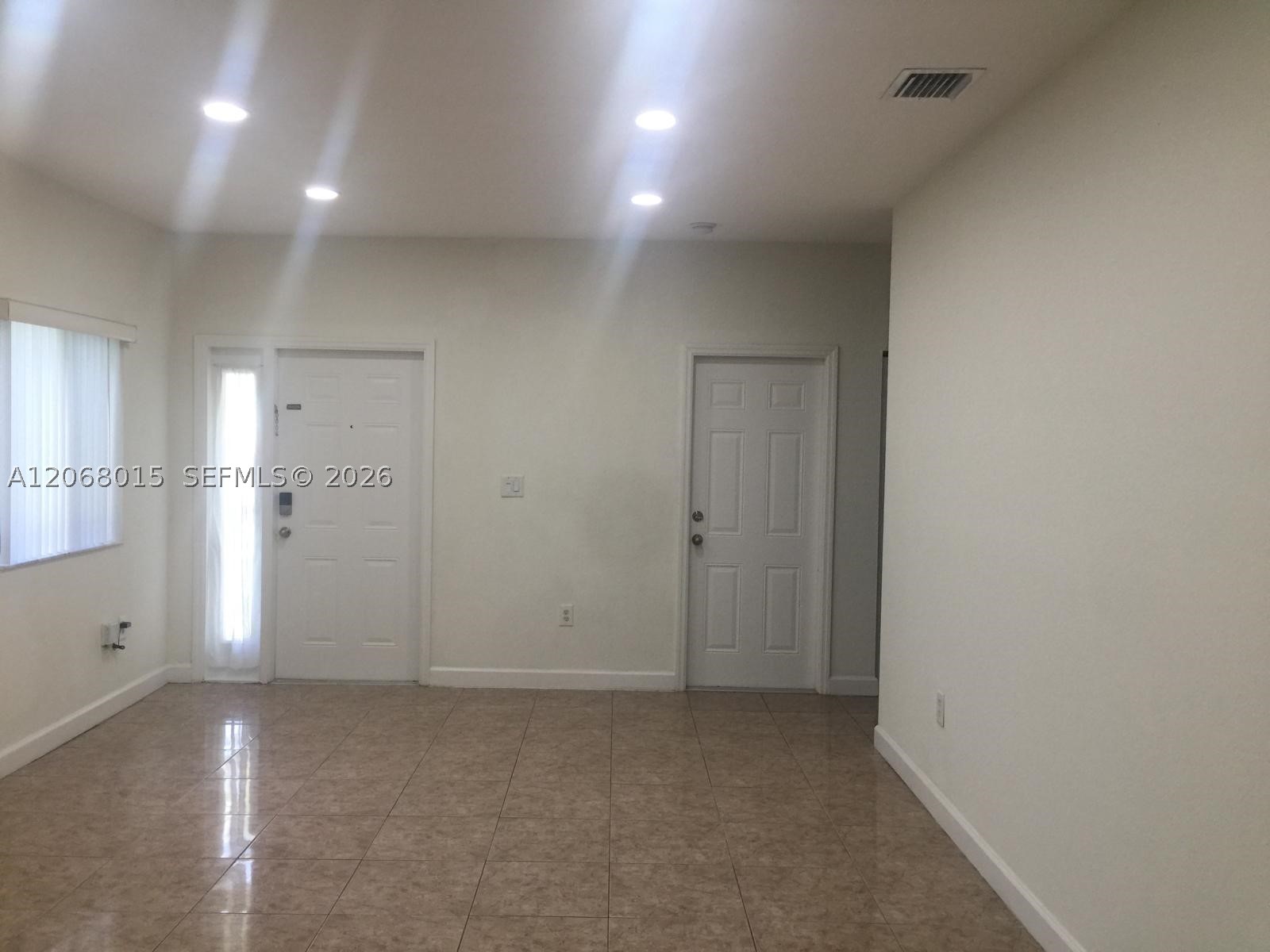 350 Ne 31st Ter Property Photo 79