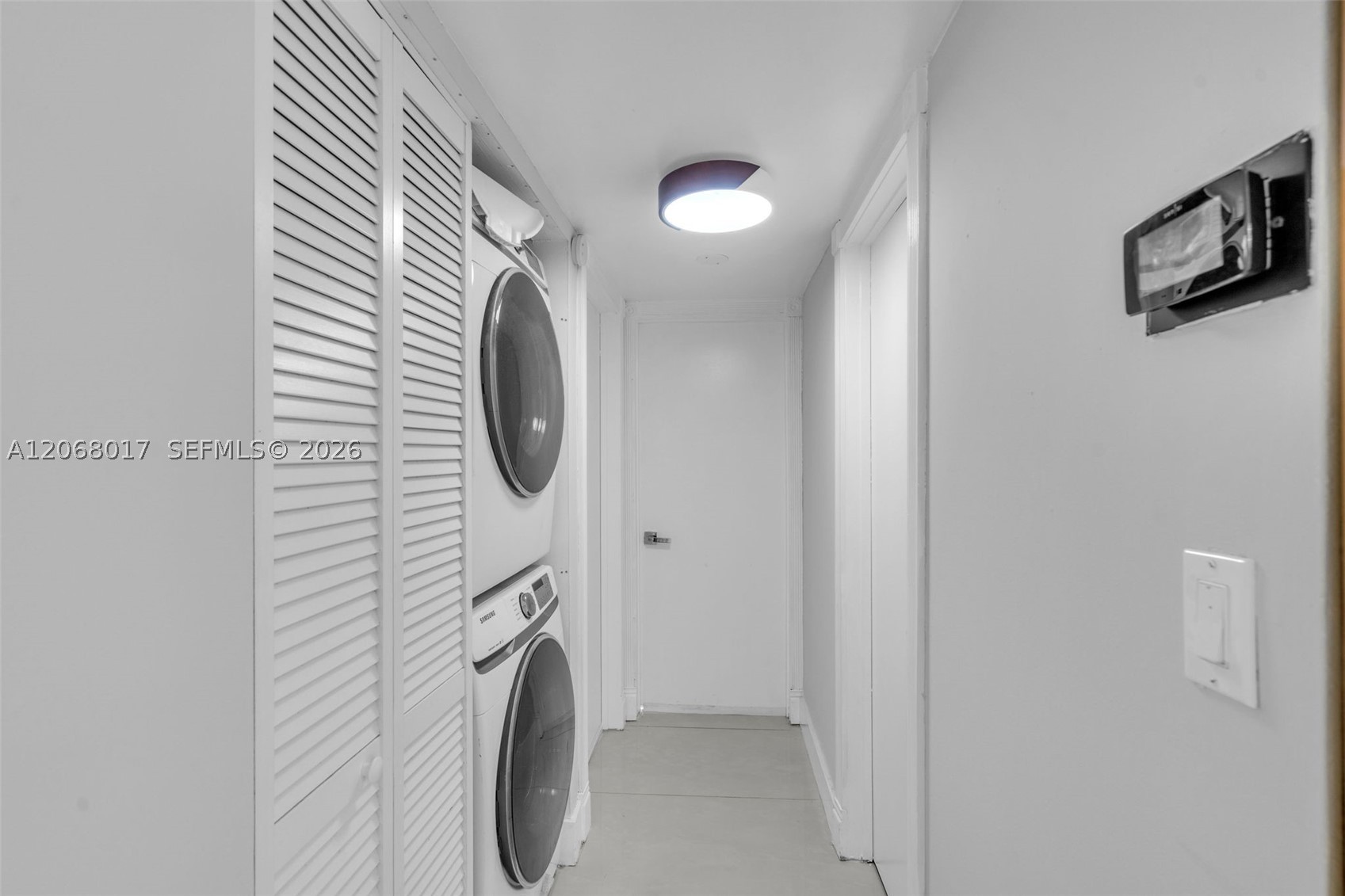 213 Lake Pointe Dr 106 Property Photo 14