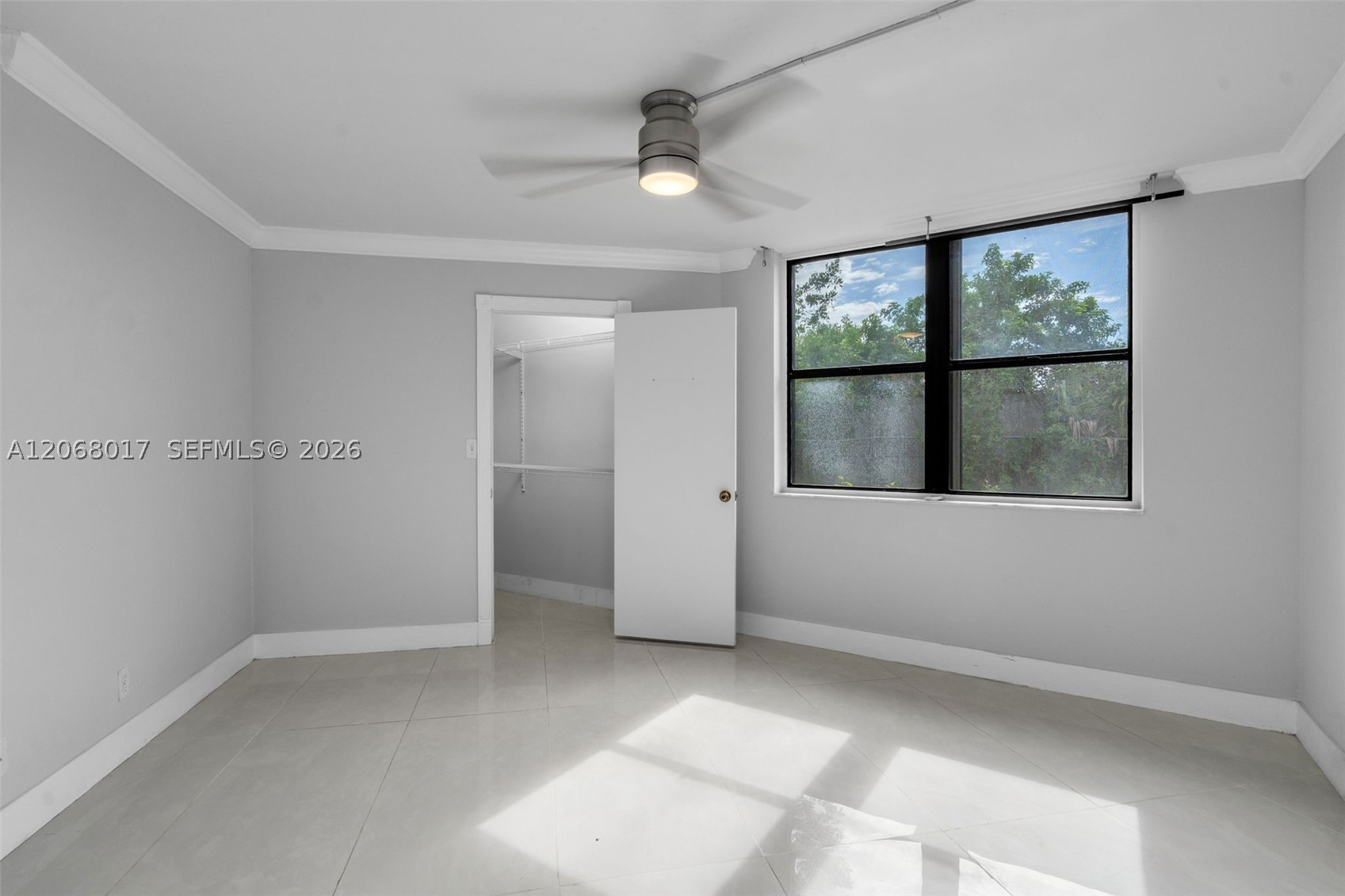 213 Lake Pointe Dr 106 Property Photo 21