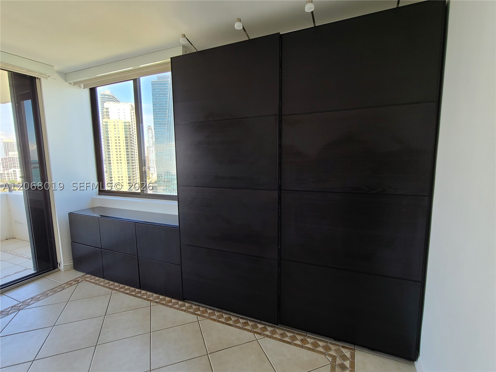 1581 Brickell Ave 2- Prking 1907 Property Photo 21