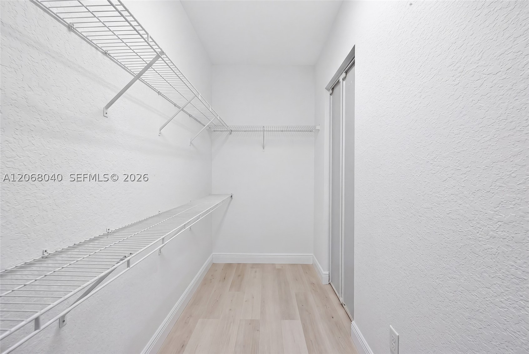 18609 Sw 50th Ct Property Photo 21