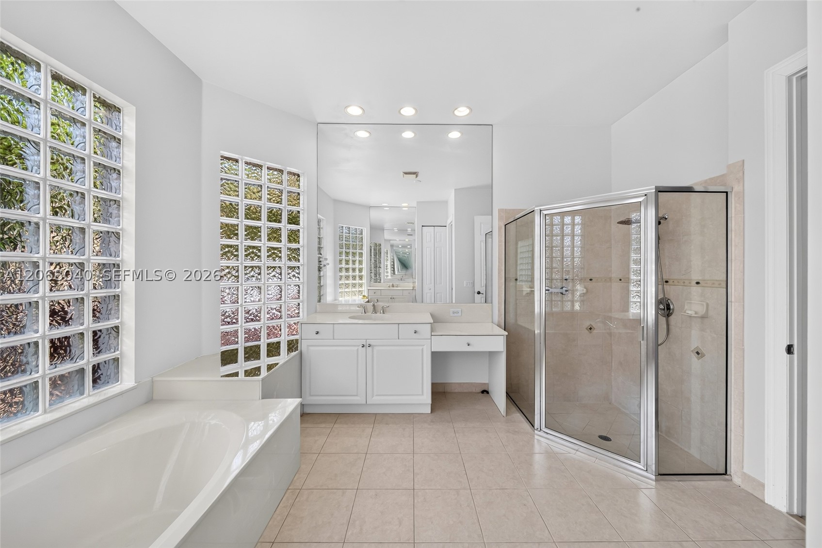 18609 Sw 50th Ct Property Photo 24