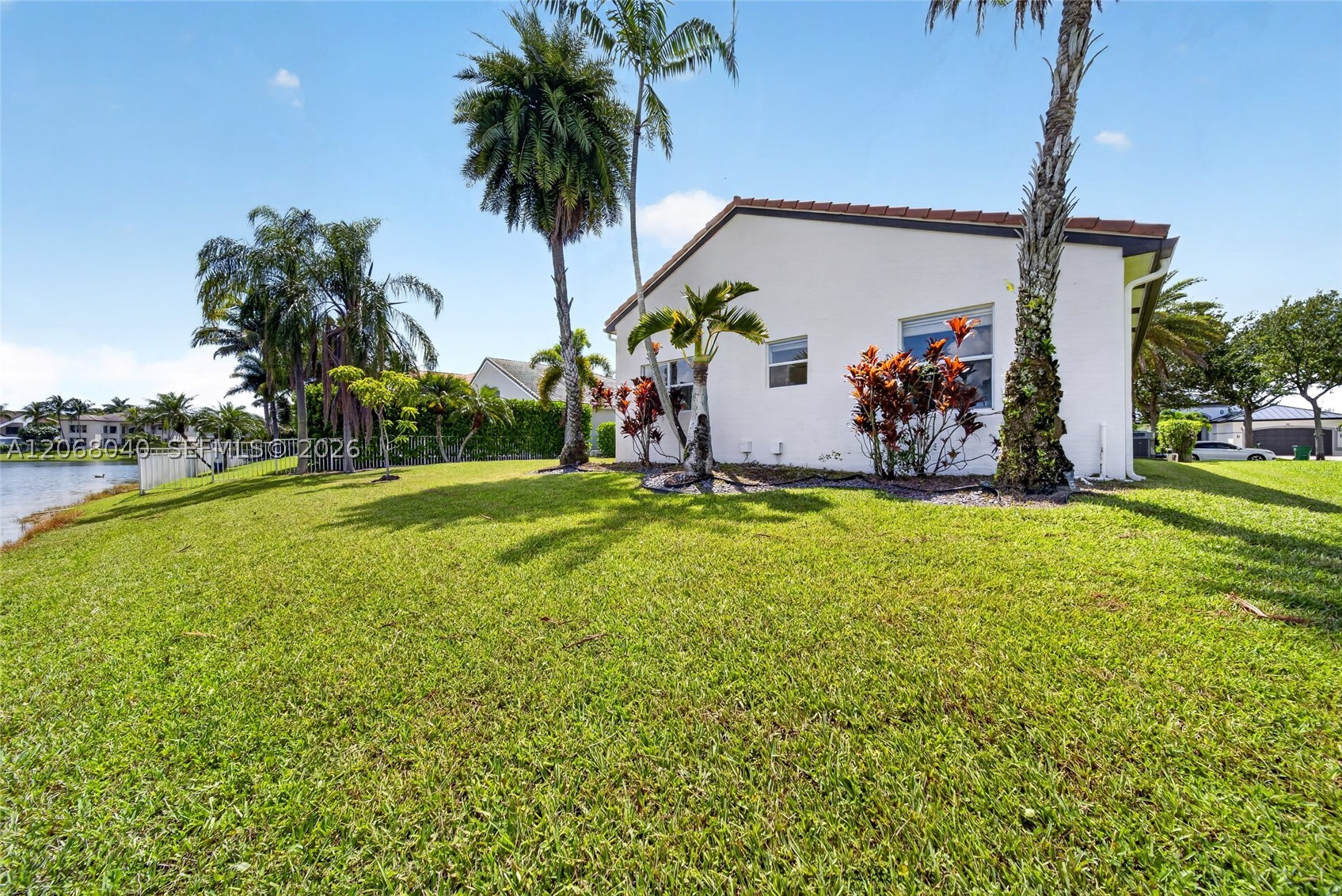 18609 Sw 50th Ct Property Photo 40
