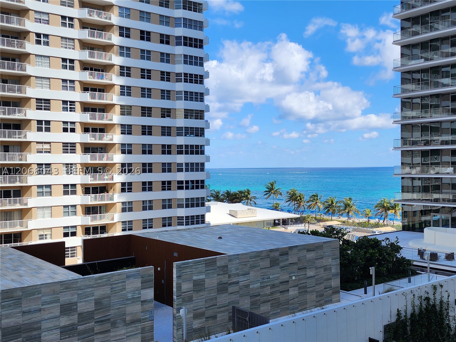 2030 S Ocean Dr 626 Property Photo 14