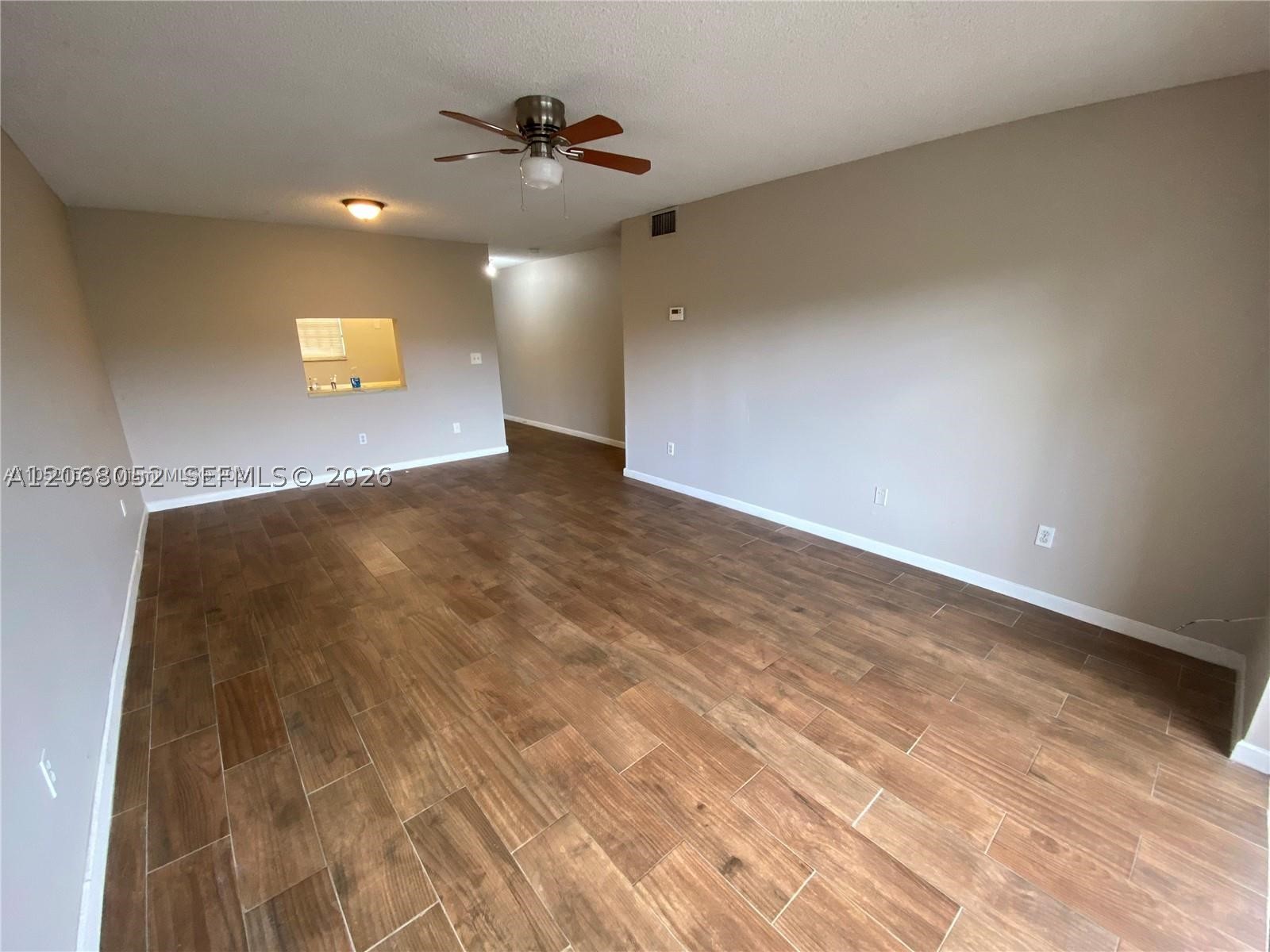 2800 Nw 56th Ave B304 Property Photo 3